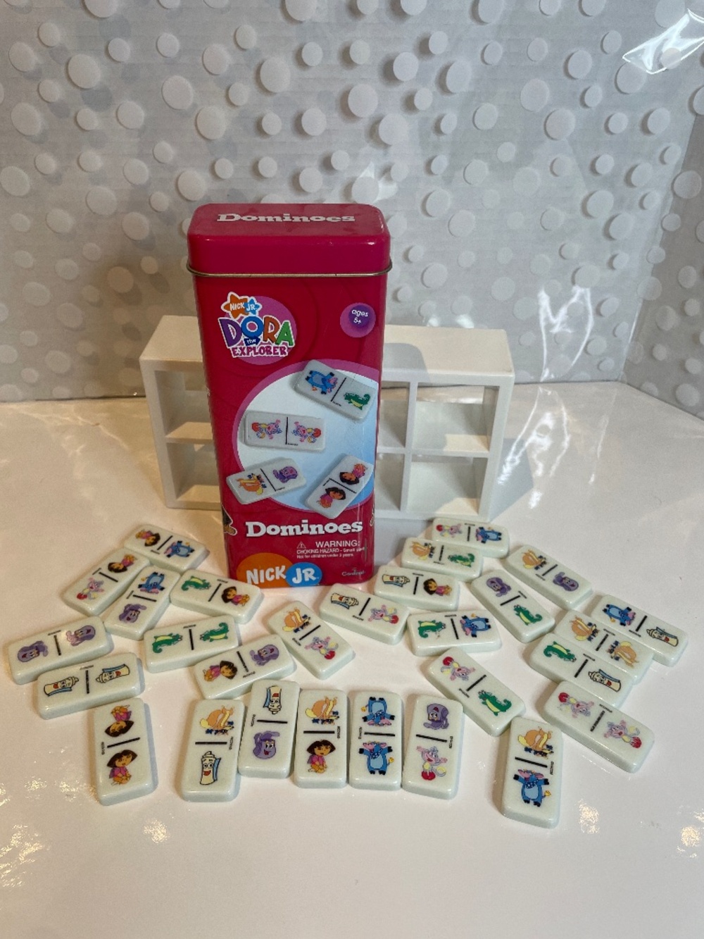 👀2/$15- Dora the Explorer 🗺️🎒dominoes metal tin set